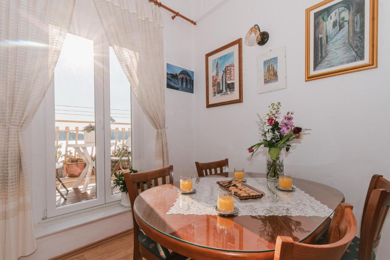 Arya apartment Šibenik Exterior foto