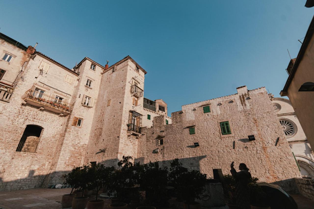 Arya apartment Šibenik Exterior foto